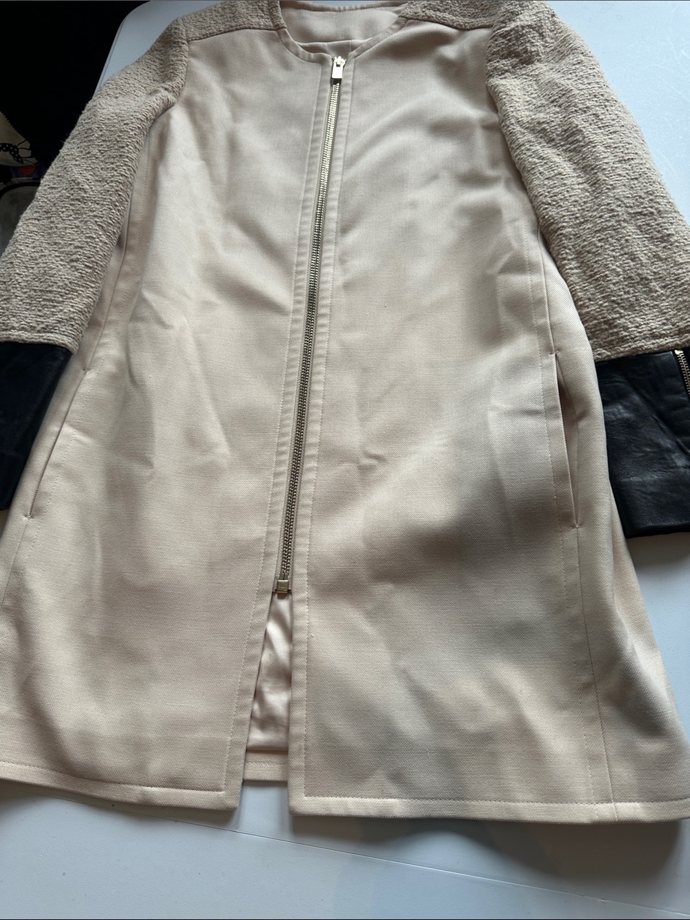 Elegant Women's Beige Coat with Leather  Sleeves